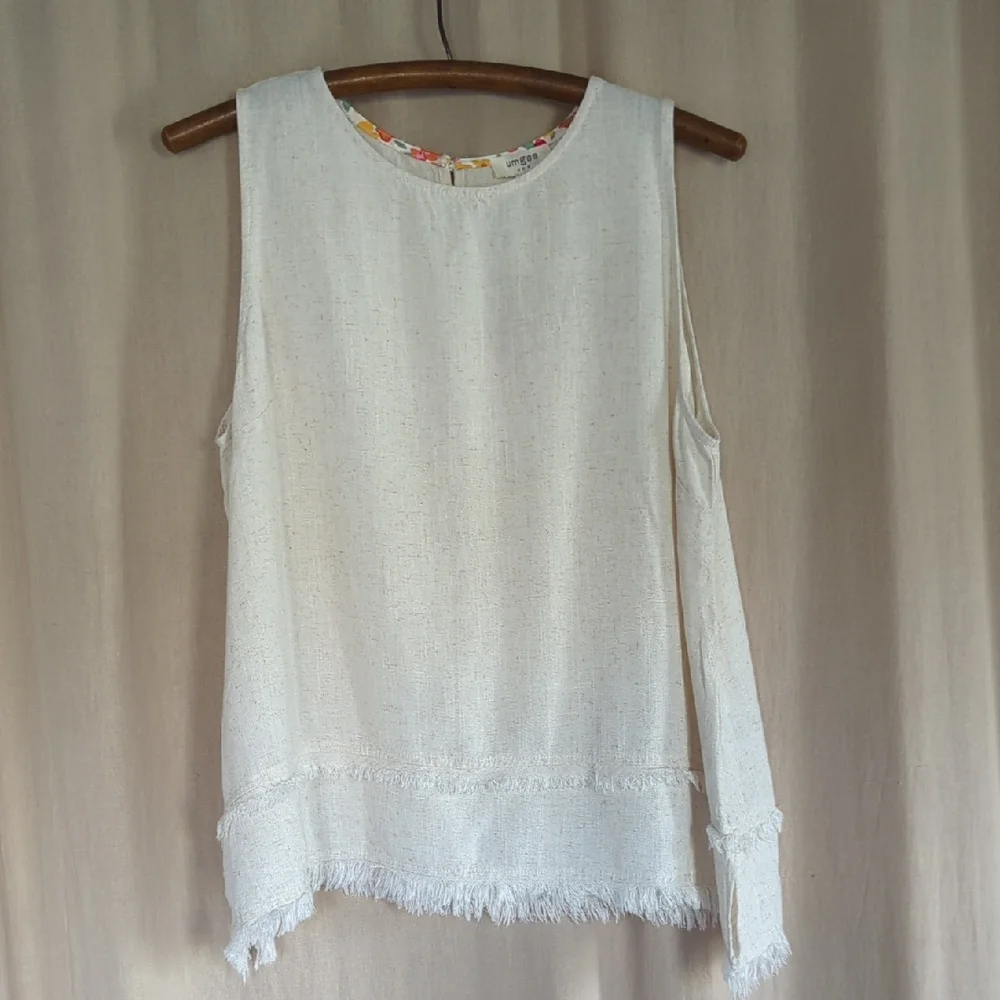 NWT Umgee Linen Blend Fray Hem Sleeveless Top - Picture 1 of 10